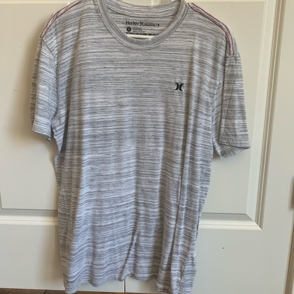 Men’s Hurley tee